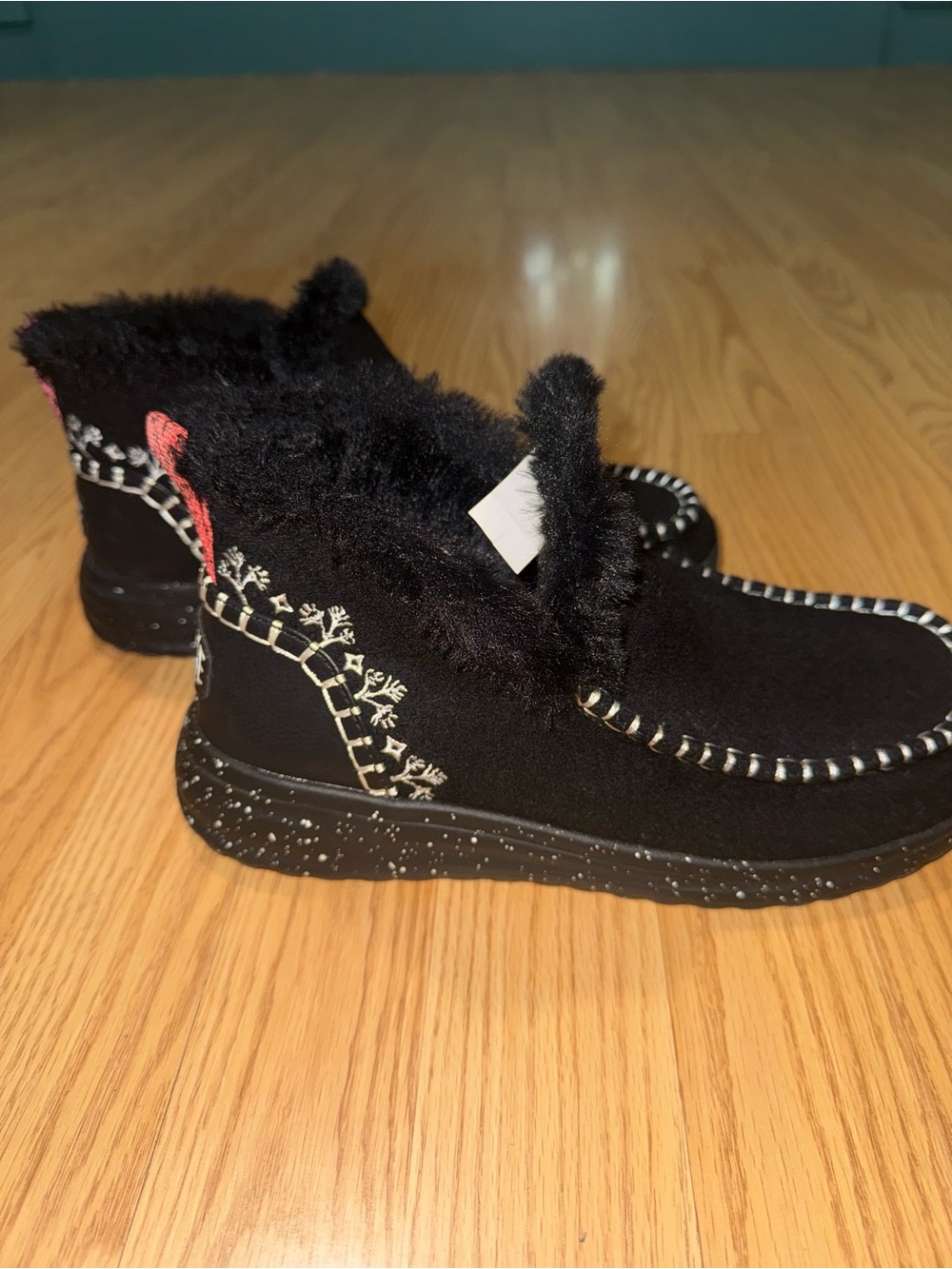 Hey Dude Denny Faux Shearling Black Winter Boots Womens Size 7 Cozy